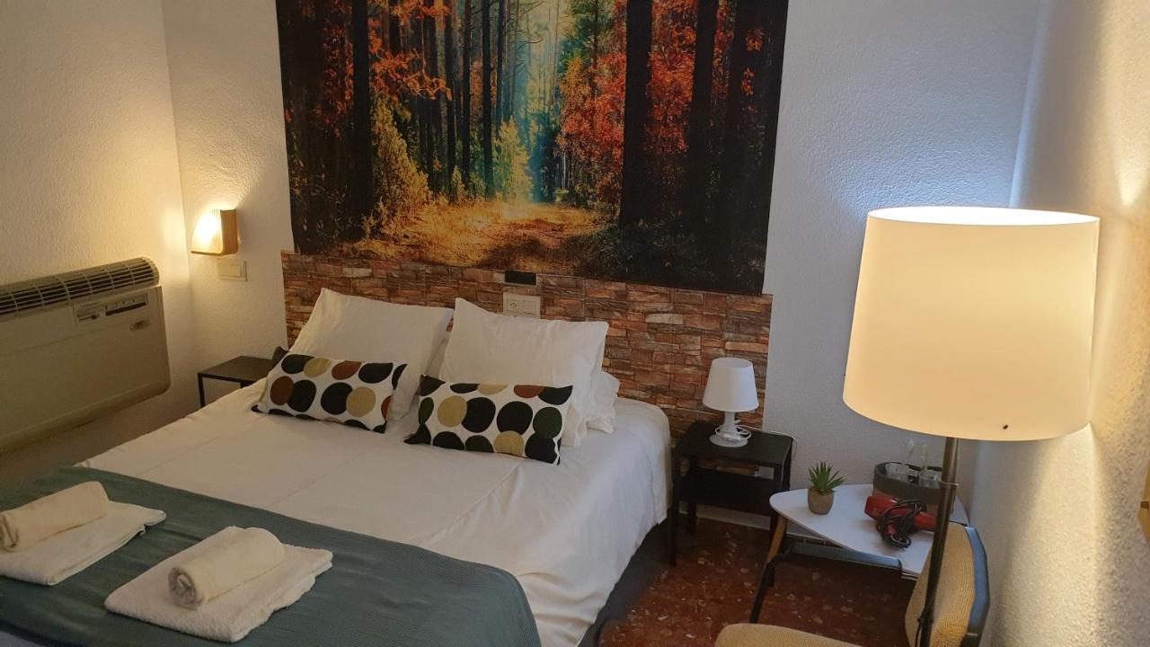 Hotel Al-Andalus Peal, En Cazorla Comarca Peal De Becerro ภายนอก รูปภาพ