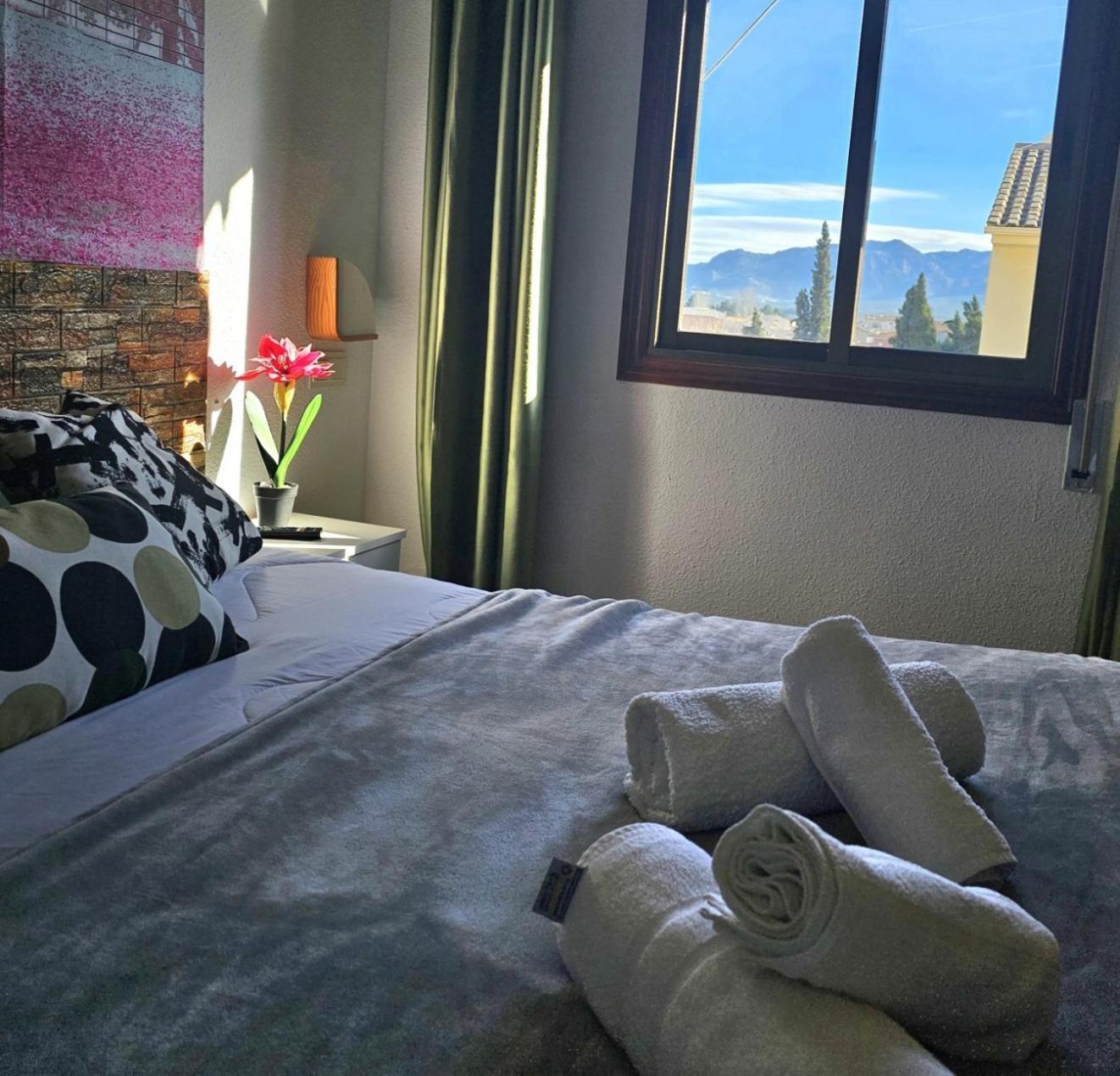 Hotel Al-Andalus Peal, En Cazorla Comarca Peal De Becerro ภายนอก รูปภาพ