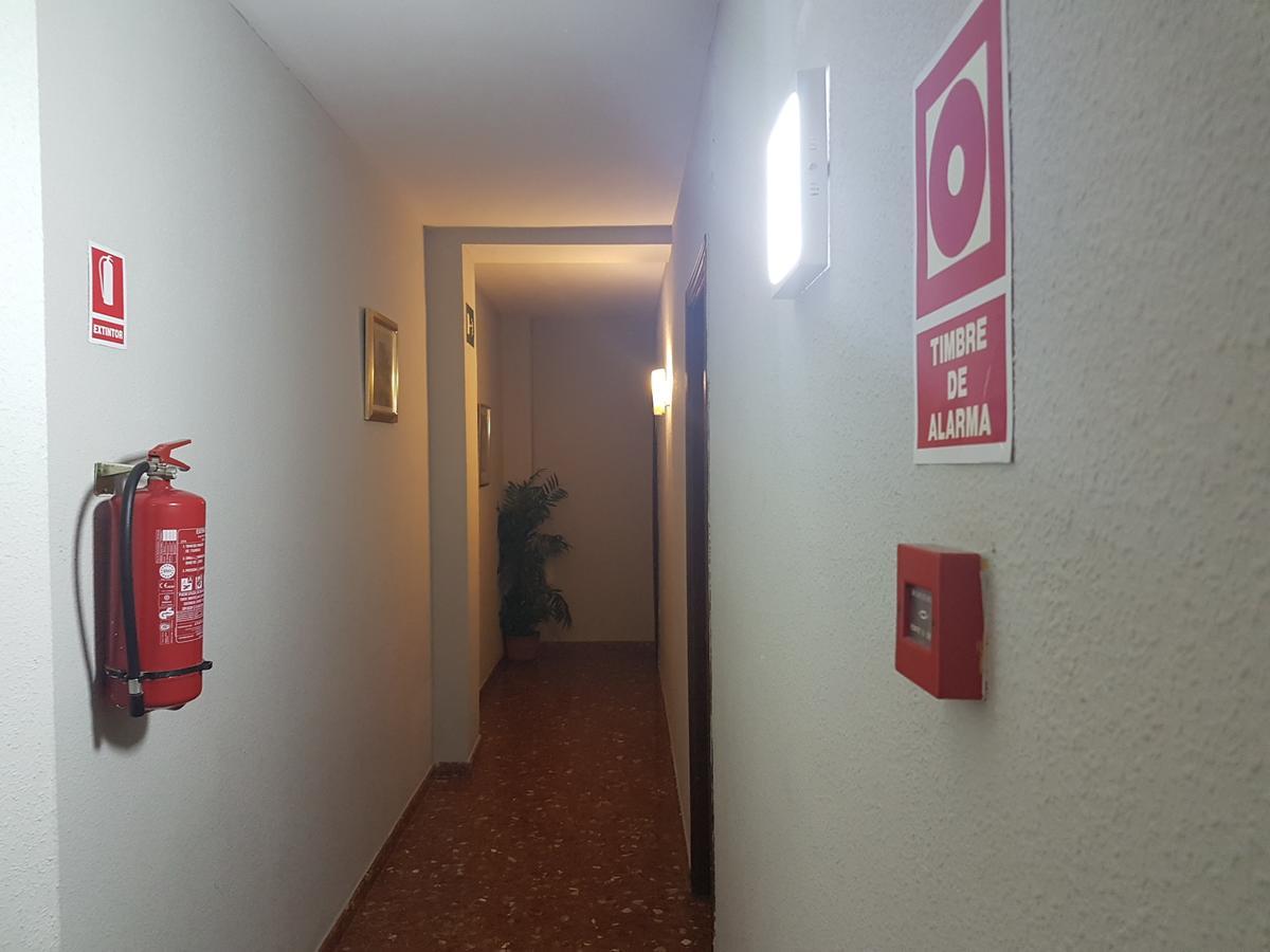 Hotel Al-Andalus Peal, En Cazorla Comarca Peal De Becerro ภายนอก รูปภาพ
