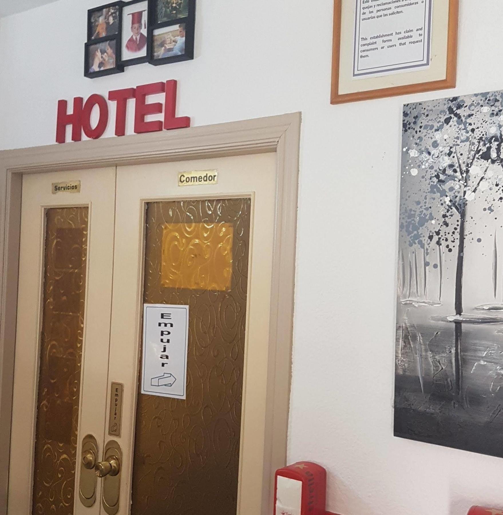 Hotel Al-Andalus Peal, En Cazorla Comarca Peal De Becerro ภายนอก รูปภาพ