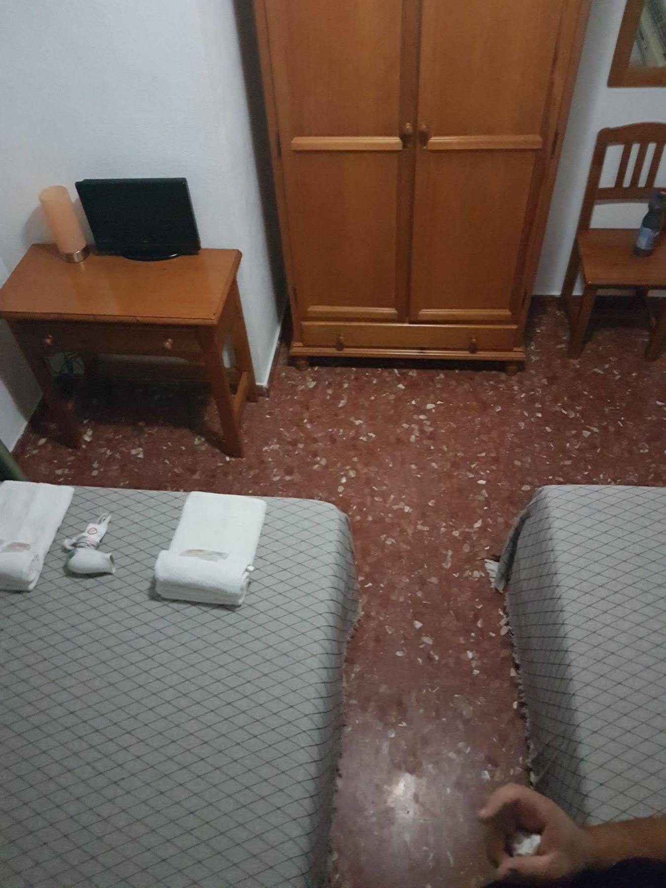 Hotel Al-Andalus Peal, En Cazorla Comarca Peal De Becerro ภายนอก รูปภาพ